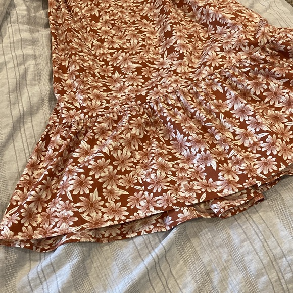 Gap brown and white floral cotton sundress, size Medium - Picture 3 of 6